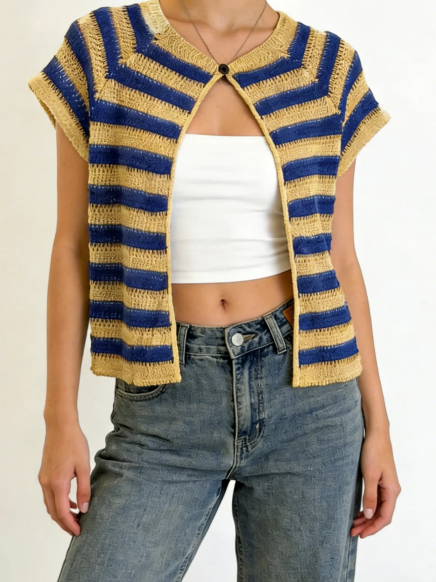 Women's spring and summer elegant striped round neck niche design knitted cardigan
Women's spring and summer elegant striped round neck niche design knitted cardigan