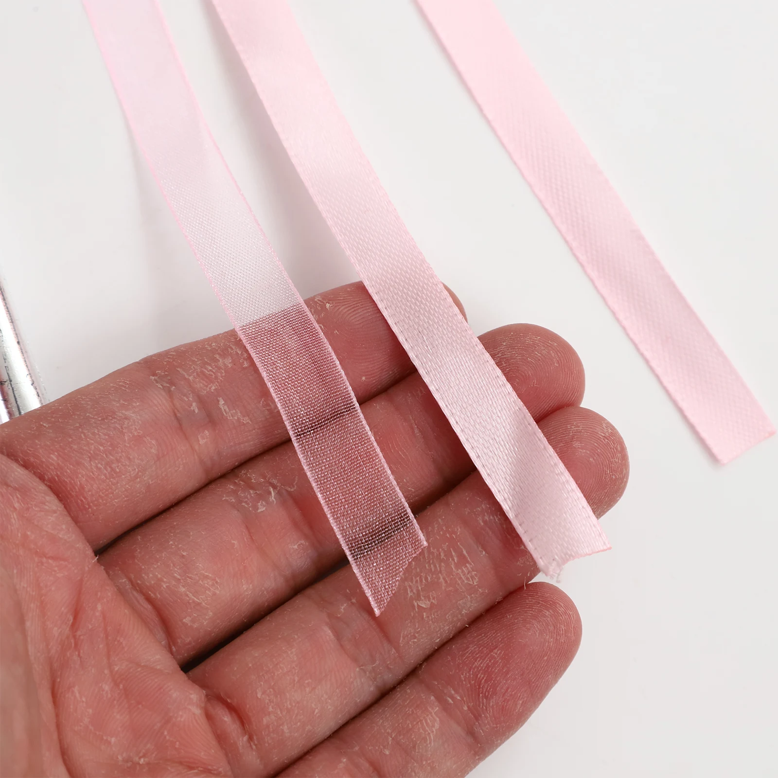 Halloween Princess Cosplay Costume Five Point Star Fairy Stick Rhinestone Ribbon Princess Magic Wand Girls Birthday Party Gifts
Halloween Princess Cosplay Costume Five Point Star Fairy Stick Rhinestone Ribbon Princess Magic Wand Girls Birthday Party Gifts