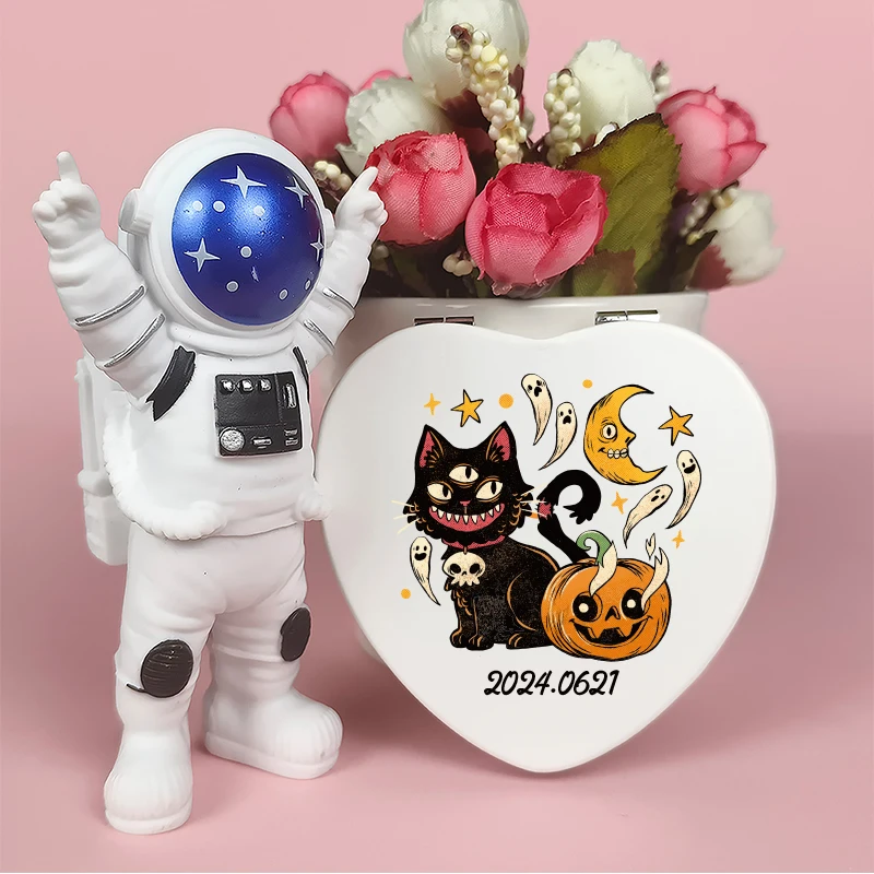 1pc Wansheng Pumpkin Cat date colorful White UV Print Customized Name Metal Makeup Mirror Birthday Gift
1pc Wansheng Pumpkin Cat date colorful White UV Print Customized Name Metal Makeup Mirror Birthday Gift