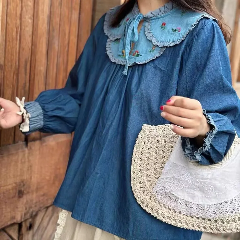 Винтажные синие джинсовые рубашки с вышивкой Mori Girl, весенне-осенние японские джинсовые рубашки Kawaii с длинными рукавами и рюшами, одежда Mori kei
Винтажные синие джинсовые рубашки с вышивкой Mori Girl, весенне-осенние японские джинсовые рубашки Kawaii с длинными рукавами и рюшами, одежда Mori kei