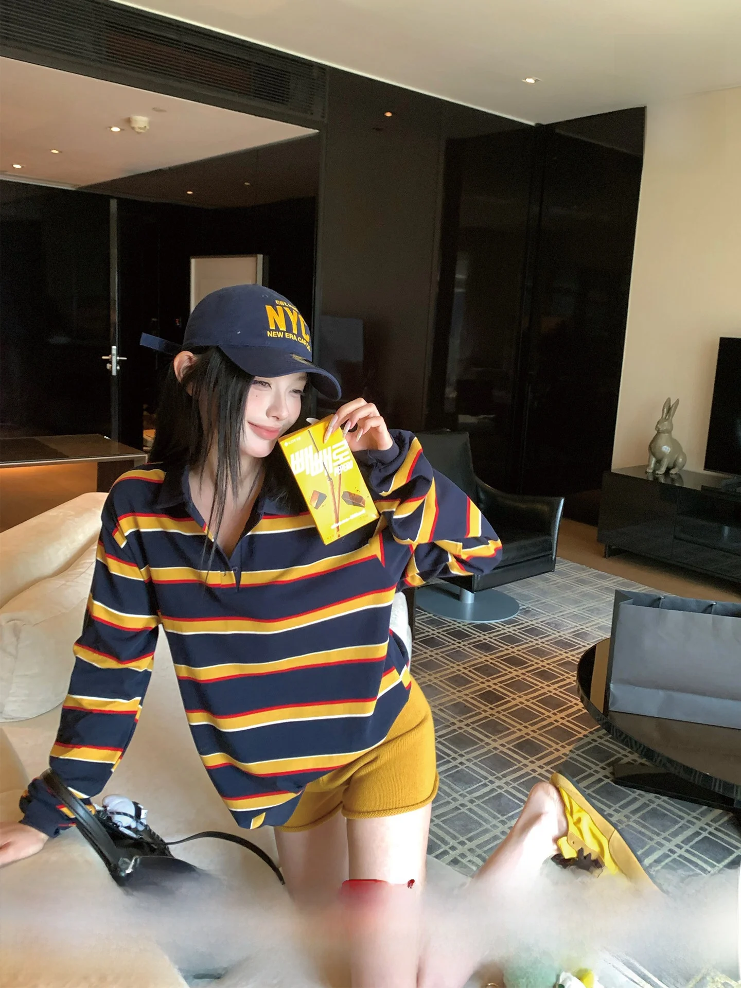 Женская повседневная футболка Okaaay с длинным рукавом, свободного кроя, в полоску, в стиле преппи, осенняя, для раннего утра, для отдыха
Женская повседневная футболка Okaaay с длинным рукавом, свободного кроя, в полоску, в стиле преппи, осенняя, для раннего утра, для отдыха