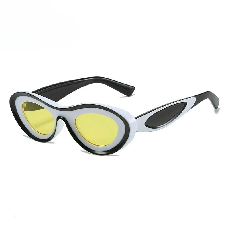 Fashionable men's and women's sunglasses, hip-hop punk style sunglasses, suitable for mountaineering, tourism, and beach use
Fashionable men's and women's sunglasses, hip-hop punk style sunglasses, suitable for mountaineering, tourism, and beach use