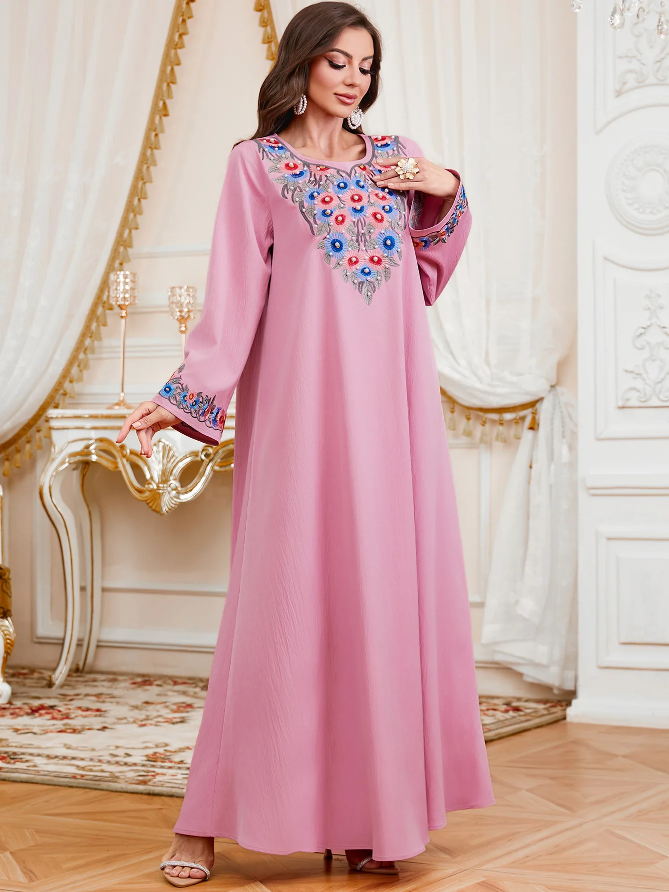 Luxury Flower Embroidered Beaded Robe Ladies Loose Sleeve Ethnic Maxi Dress Elegant Soft Long Gown Muslim Party Morocco Dresses
Luxury Flower Embroidered Beaded Robe Ladies Loose Sleeve Ethnic Maxi Dress Elegant Soft Long Gown Muslim Party Morocco Dresses