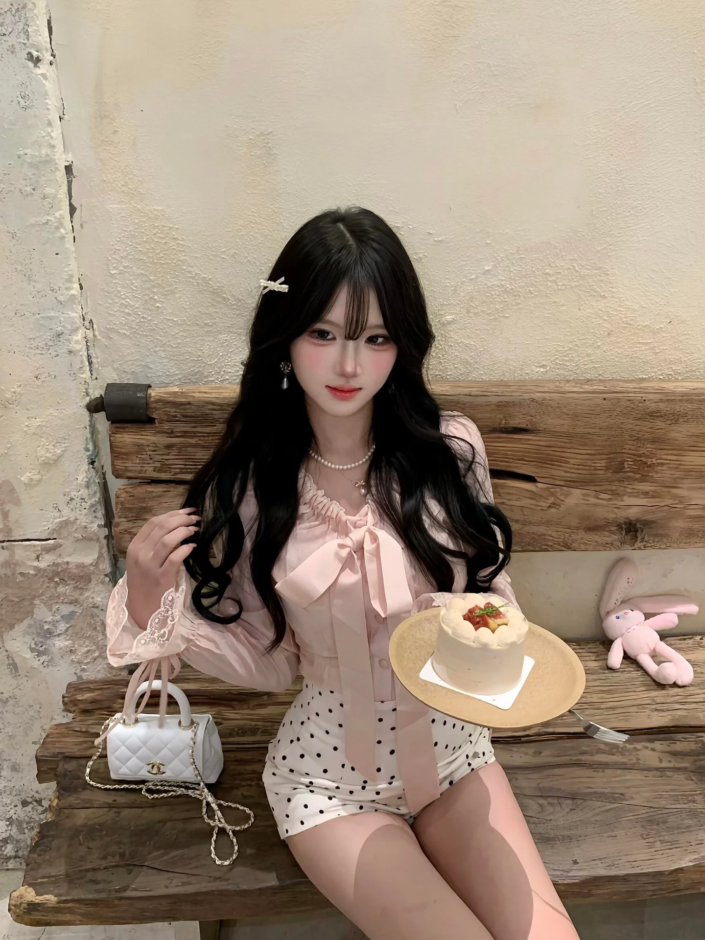 Pink V-neck Ribbon Bow Long Sleeve Shirt Women's Sweet Design Pure Desire Beautiful Small Top Knitted Regular Fit Daily Wear
Pink V-neck Ribbon Bow Long Sleeve Shirt Women's Sweet Design Pure Desire Beautiful Small Top Knitted Regular Fit Daily Wear