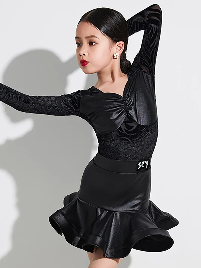 Girls Black Leather Velvet Costume Long Sleeve Latin Dance Dress Kids Bodysuit with Skirt Practice Performance Set Dancerwear
Girls Black Leather Velvet Costume Long Sleeve Latin Dance Dress Kids Bodysuit with Skirt Practice Performance Set Dancerwear