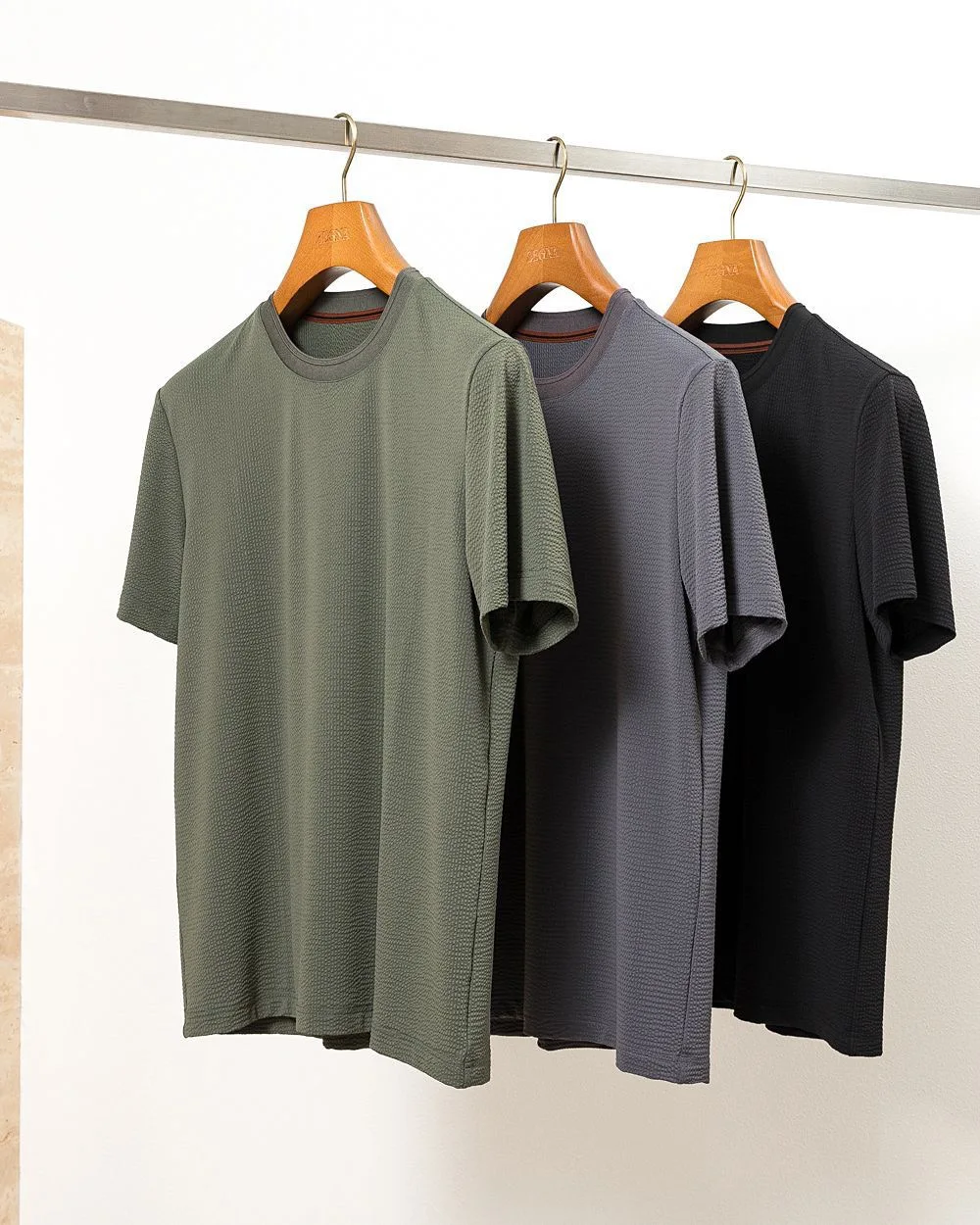 M7273 T-Shirt Men Plus Size Tees 2025 Summer Short Sleeve O-Neck Breathable Soild Color T-Shirt Mean TopS Tees
M7273 T-Shirt Men Plus Size Tees 2025 Summer Short Sleeve O-Neck Breathable Soild Color T-Shirt Mean TopS Tees