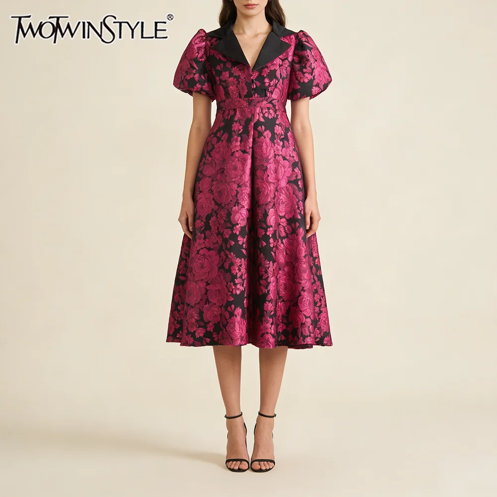 TWOTWINSTYLE Luxury Dinner Black Rose Jacquard Midi Dress for Women Contrast Collar Puff Sleeve Flared Skirt for Vintage Party
TWOTWINSTYLE Luxury Dinner Black Rose Jacquard Midi Dress for Women Contrast Collar Puff Sleeve Flared Skirt for Vintage Party