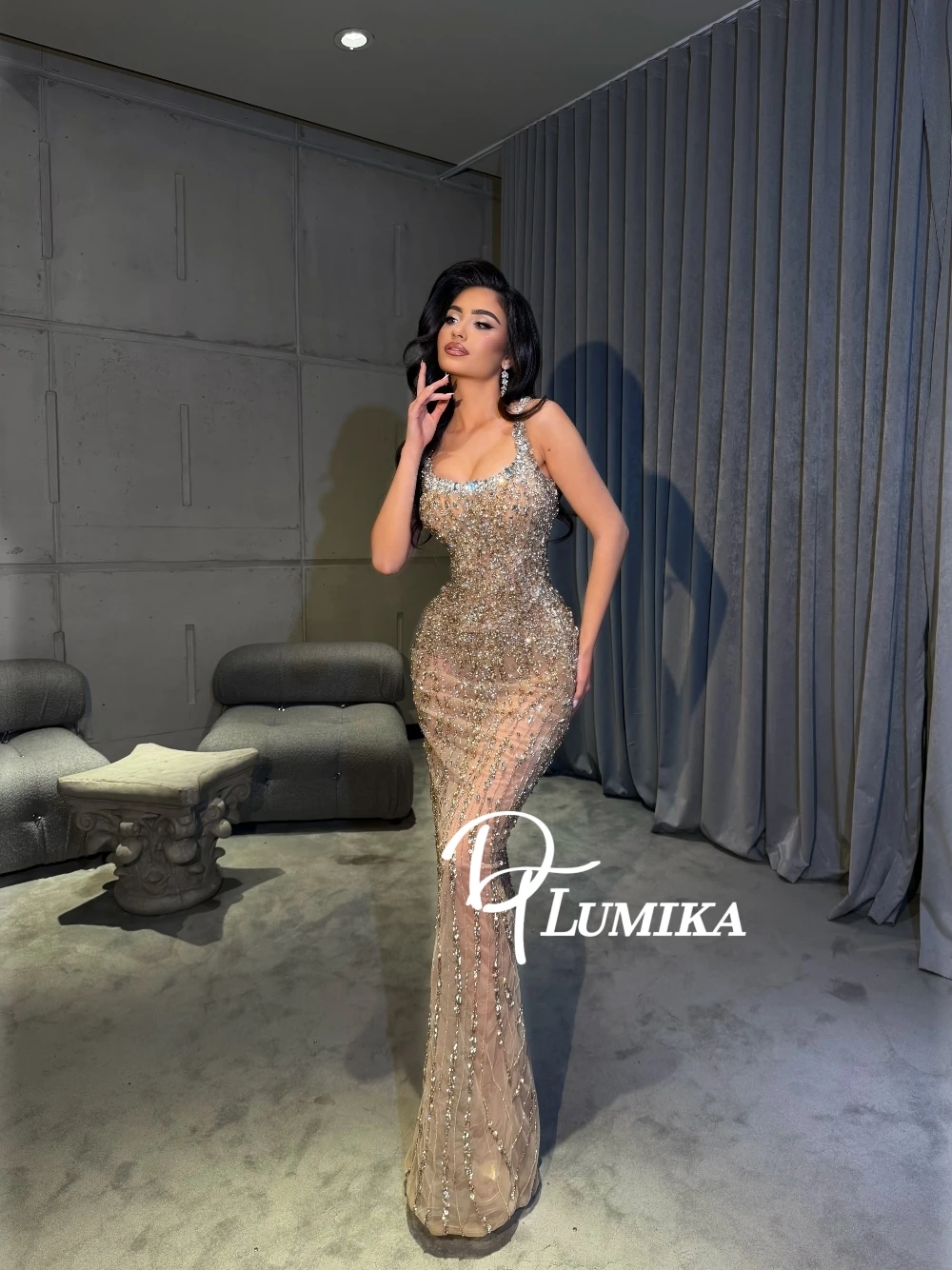 Sparkling Bodycon Beading Evening Dress Square Neck Fashionable Customized Party Wear Women Luxury Cocktail Galas Prom Gown
Sparkling Bodycon Beading Evening Dress Square Neck Fashionable Customized Party Wear Women Luxury Cocktail Galas Prom Gown