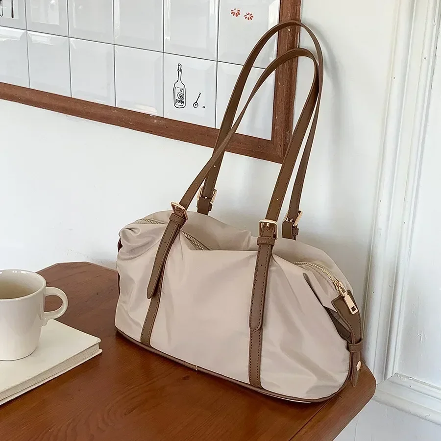 High Street Women's Bag Shoulder Women Bag Korean Niche Design Summer Travel Beach Bag Female Totes Bags for Women Handbag
High Street Women's Bag Shoulder Women Bag Korean Niche Design Summer Travel Beach Bag Female Totes Bags for Women Handbag