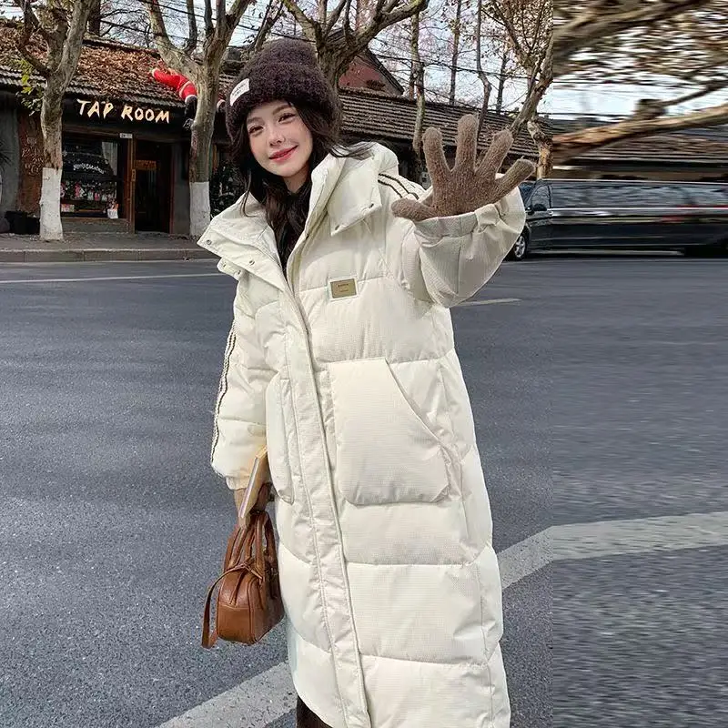 2025New High Quality Hooded Down Coat Women Parkas Cotton-Padded Jacket Female Korean Large Size Long Outerwear Fashion Overwear
2025New High Quality Hooded Down Coat Women Parkas Cotton-Padded Jacket Female Korean Large Size Long Outerwear Fashion Overwear