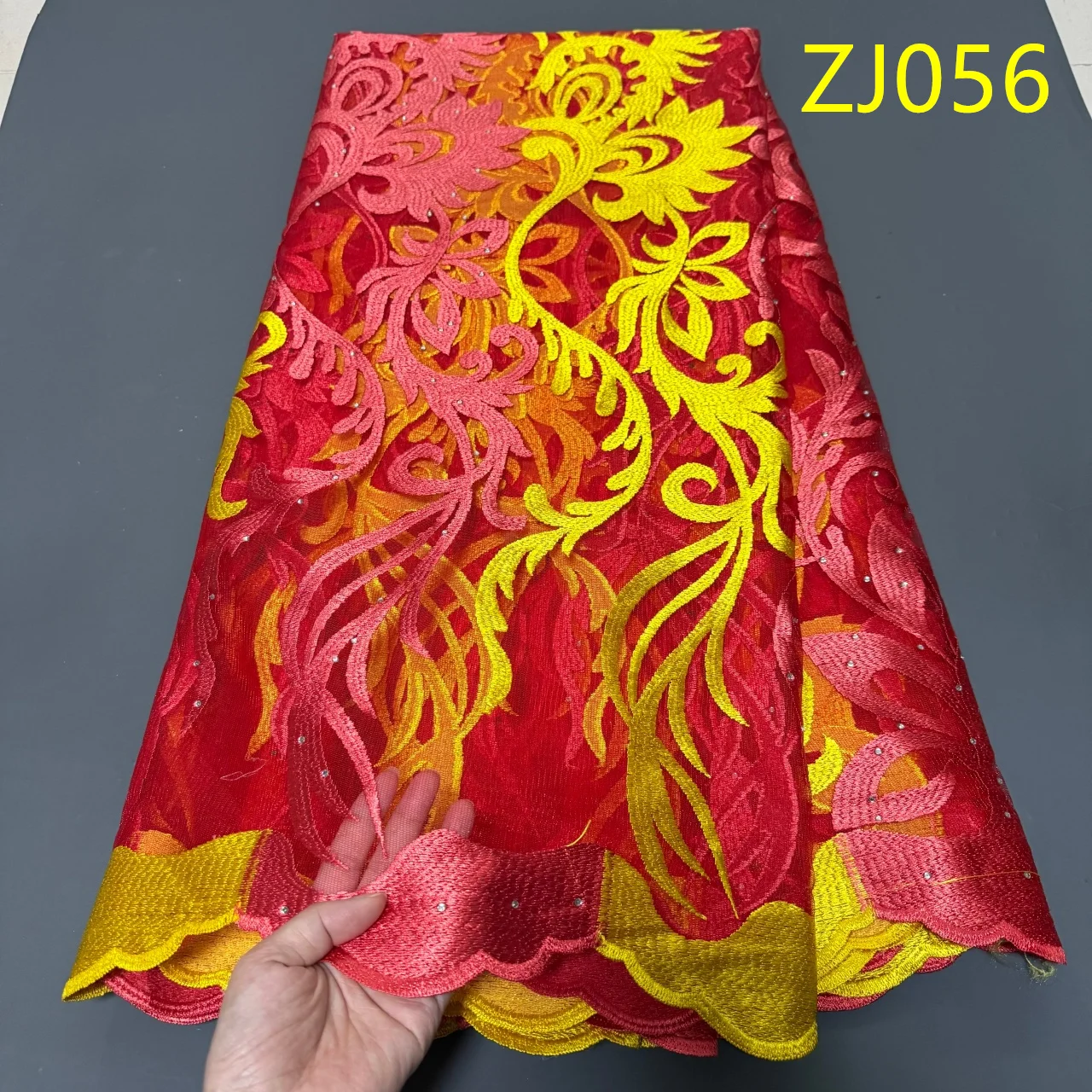 2026 African Nigerian Latest High Quality With Tulle Sewing Lace Fabric Guipure Embroidery Dresses Sequins Beads 5Yards ZJ134
2026 African Nigerian Latest High Quality With Tulle Sewing Lace Fabric Guipure Embroidery Dresses Sequins Beads 5Yards ZJ134