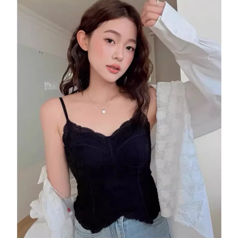 Summer Sexy Lace Backless Top With Padded Bra Slim Fit Pure Desire Camisole For Women Party Holiday Daily Wear S M L XL XL Size
Summer Sexy Lace Backless Top With Padded Bra Slim Fit Pure Desire Camisole For Women Party Holiday Daily Wear S M L XL XL Size