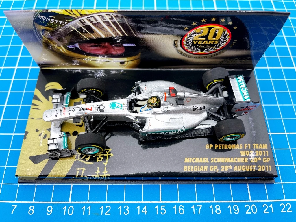 Minichamps 1:43 F1 2011 W02 Schumacher Belgium 20th Anniversary Simulation Limited Edition Resin Metal Static Car Model Toy Gift
Minichamps 1:43 F1 2011 W02 Schumacher Belgium 20th Anniversary Simulation Limited Edition Resin Metal Static Car Model Toy Gift