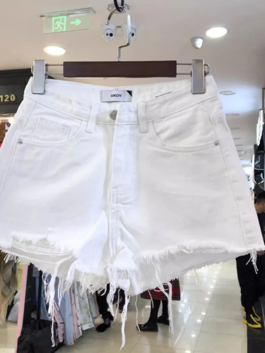 High Waist Loose Fit Wide Leg A-Line Hot Pants Women's Summer Denim Shorts Outerwear Casual Slimming Wide Leg Jeans
High Waist Loose Fit Wide Leg A-Line Hot Pants Women's Summer Denim Shorts Outerwear Casual Slimming Wide Leg Jeans