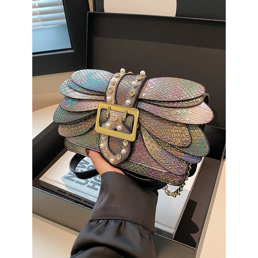 Women's Bag Women's Bag S2026 New European And American Retro Chain Bag Serpentine Single Shoulder Cross Small Square Bag
Women's Bag Women's Bag S2026 New European And American Retro Chain Bag Serpentine Single Shoulder Cross Small Square Bag