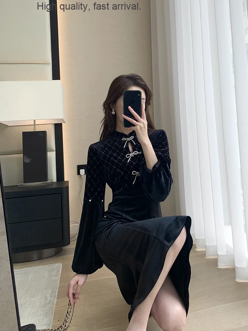 French Style Black Vintage Velvet Dress Women's Autumn Tight Waist Slimming Lantern Sleeves Design Dress long sleeve dress
French Style Black Vintage Velvet Dress Women's Autumn Tight Waist Slimming Lantern Sleeves Design Dress long sleeve dress