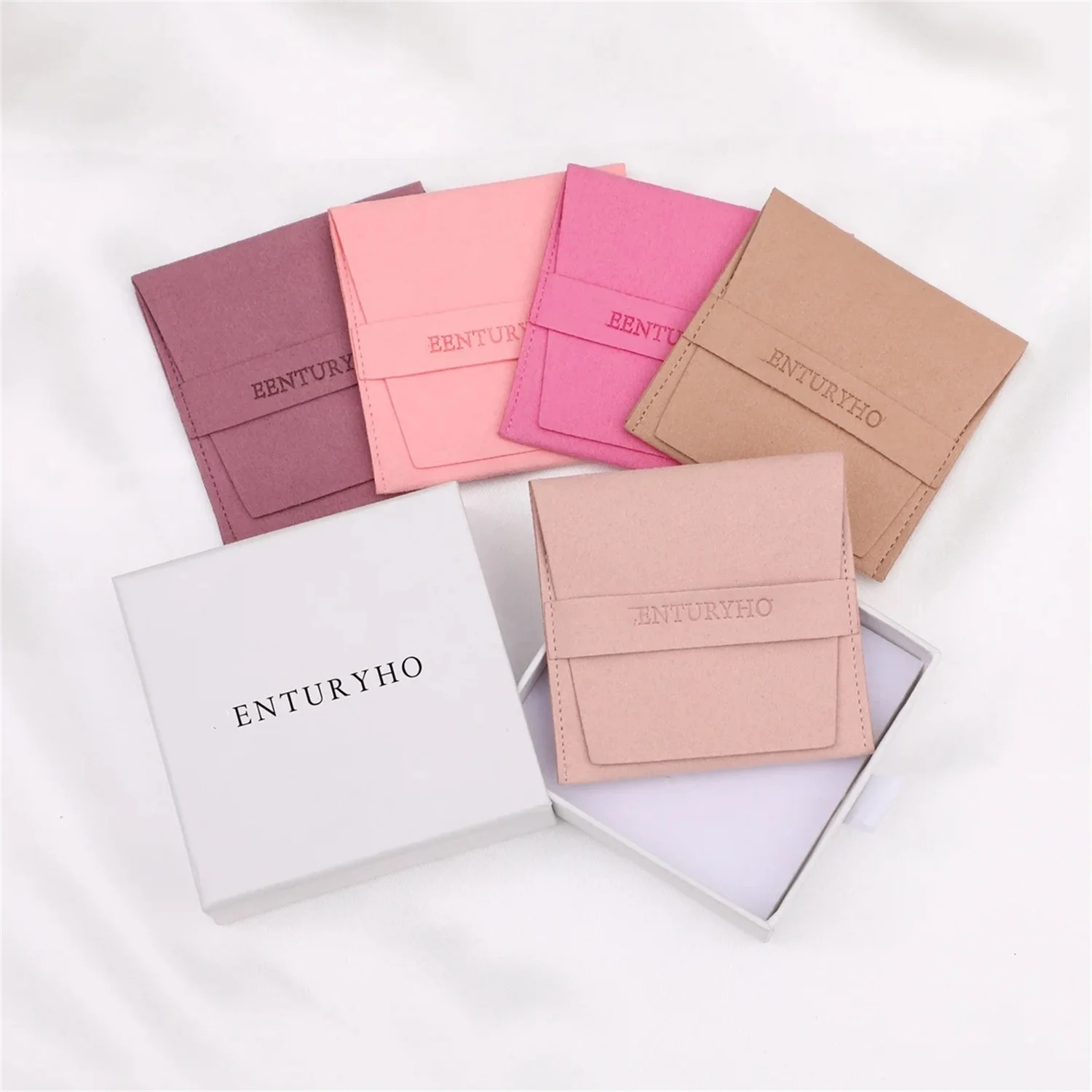 50 pieces of pink mini personalized jewelry bag custom logo earring bag microfiber brooch bag chic small necklace bag
50 pieces of pink mini personalized jewelry bag custom logo earring bag microfiber brooch bag chic small necklace bag
