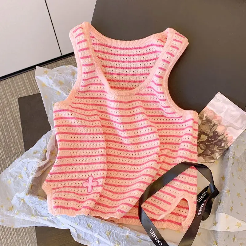 Pink Striped Knitted Tube Top Vest Women's Summer Pure Desire Spicy Girl Outerwear Shirt Commute Korean Style Short Sleeve
Pink Striped Knitted Tube Top Vest Women's Summer Pure Desire Spicy Girl Outerwear Shirt Commute Korean Style Short Sleeve