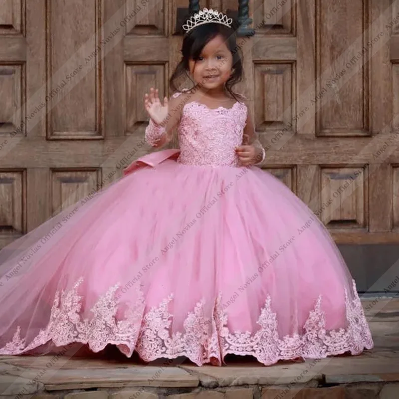 Angel Novias Quality Pink Flower Gril Dress Tulle Fluffy With Exquisite Applique Little Girls Wedding Birthday Party Ball Gowns
Angel Novias Quality Pink Flower Gril Dress Tulle Fluffy With Exquisite Applique Little Girls Wedding Birthday Party Ball Gowns