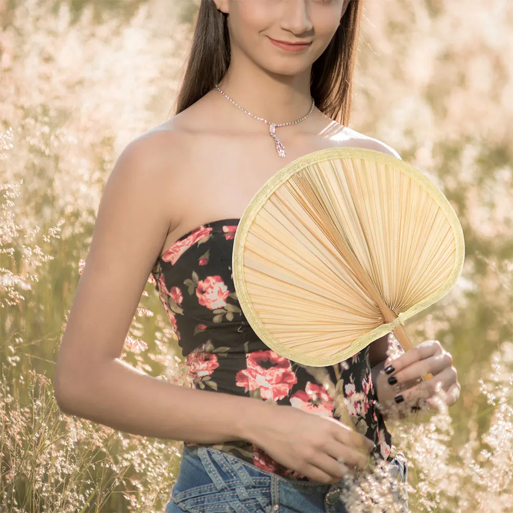 4pcs Summer Large Hand Woven Cattail Fans Decorative Home Garden Party Palm Leaf Fan Cooling BBQ Elderly Raffia Natural Wood
4pcs Summer Large Hand Woven Cattail Fans Decorative Home Garden Party Palm Leaf Fan Cooling BBQ Elderly Raffia Natural Wood