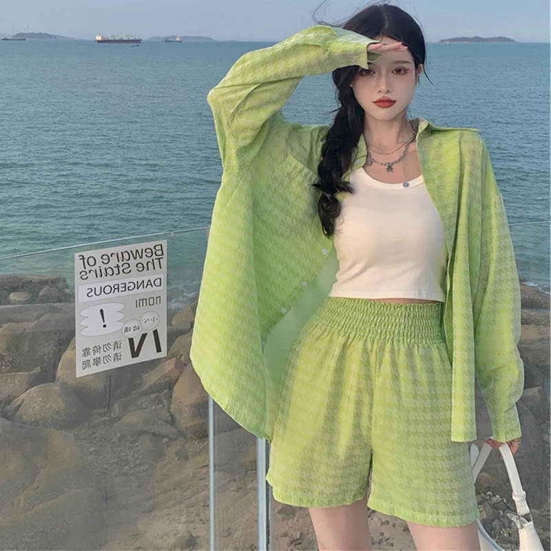 Small Fresh Casual Sun Protection Shirt Women's Long-sleeved Suit 2024 Summer New Fashion Wide-leg Shorts Two-piece Set
Small Fresh Casual Sun Protection Shirt Women's Long-sleeved Suit 2024 Summer New Fashion Wide-leg Shorts Two-piece Set