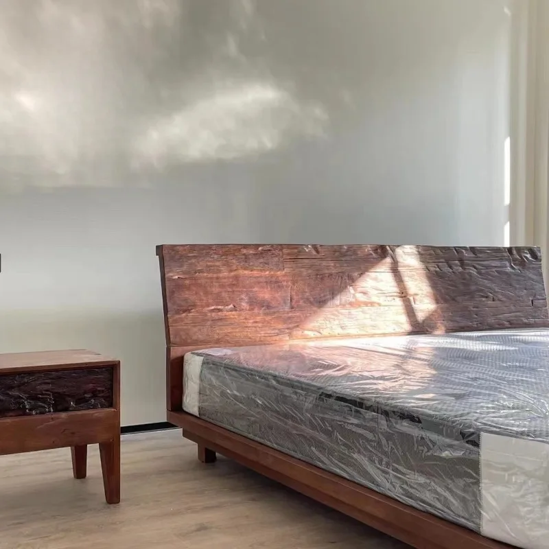 Ancient wood wabi sand wind bed solid wood bed weathered surface bed board original design home
Ancient wood wabi sand wind bed solid wood bed weathered surface bed board original design home