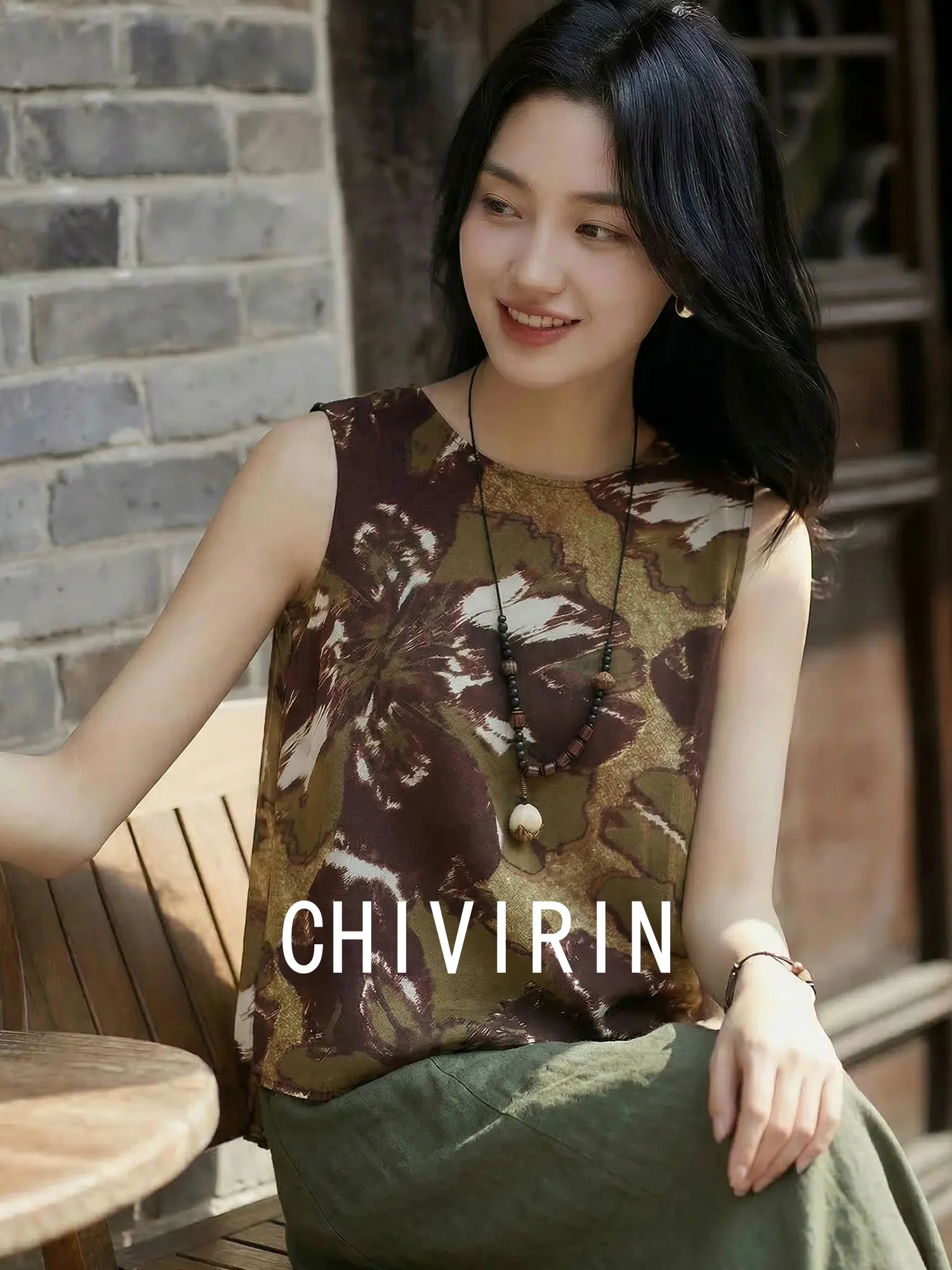 Chivirin Summer Slim Fit round Neck Print Sleeveless T-Shirt Women's Fashionable Retro Style Top Comfortable Polyester Fabric
Chivirin Summer Slim Fit round Neck Print Sleeveless T-Shirt Women's Fashionable Retro Style Top Comfortable Polyester Fabric