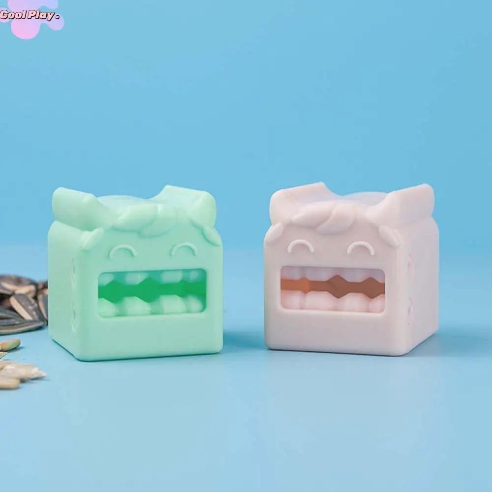 Creative Opener Lazy Artifact Gadgets Peeling Tool Kitchen Accessories Melon Seed Peeler Shelling Machine
Creative Opener Lazy Artifact Gadgets Peeling Tool Kitchen Accessories Melon Seed Peeler Shelling Machine