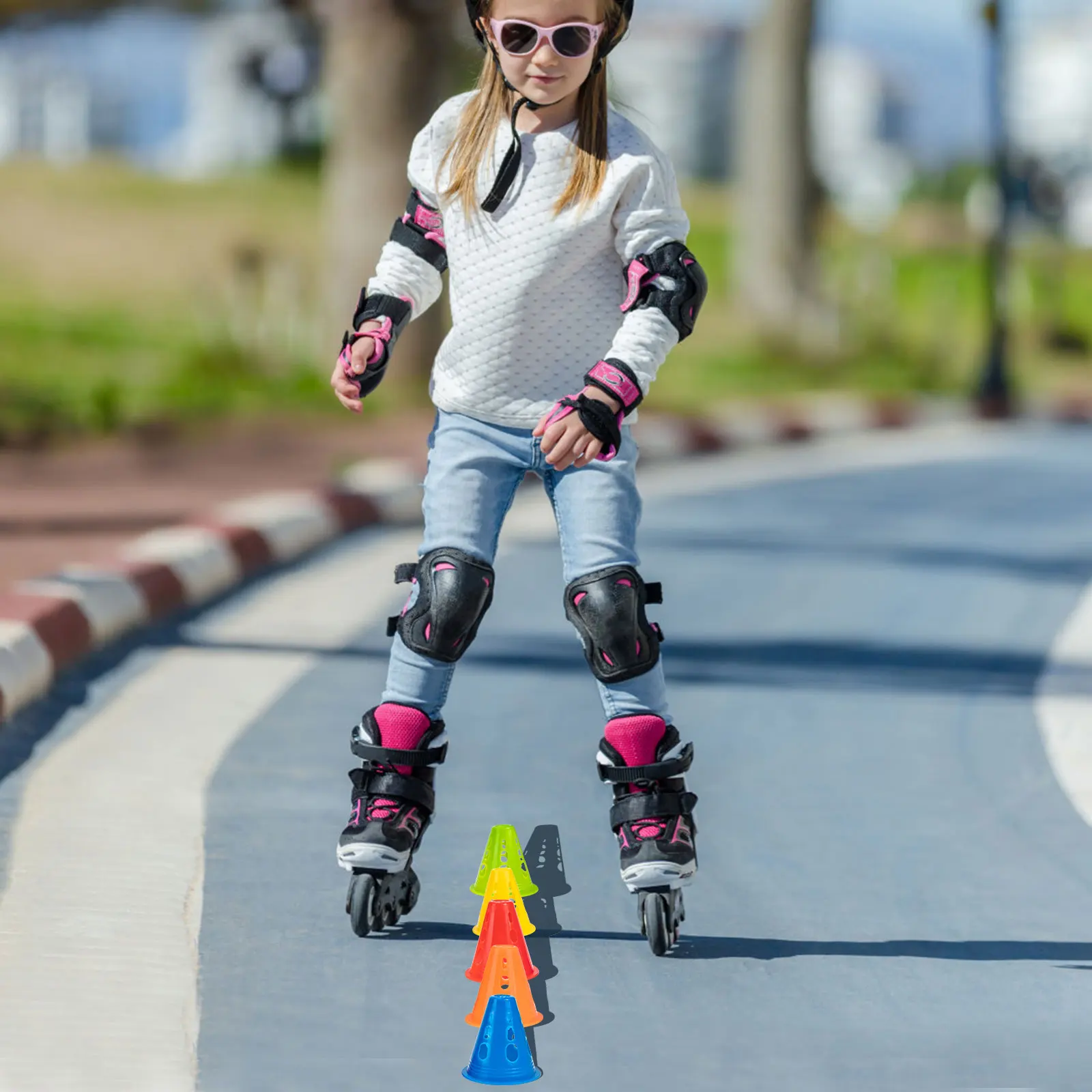 25pcs Roller Barricades Windproof Skating Marker Cones Bright Colors Stable Display Lightweight Portable Sports Training Aids
25pcs Roller Barricades Windproof Skating Marker Cones Bright Colors Stable Display Lightweight Portable Sports Training Aids