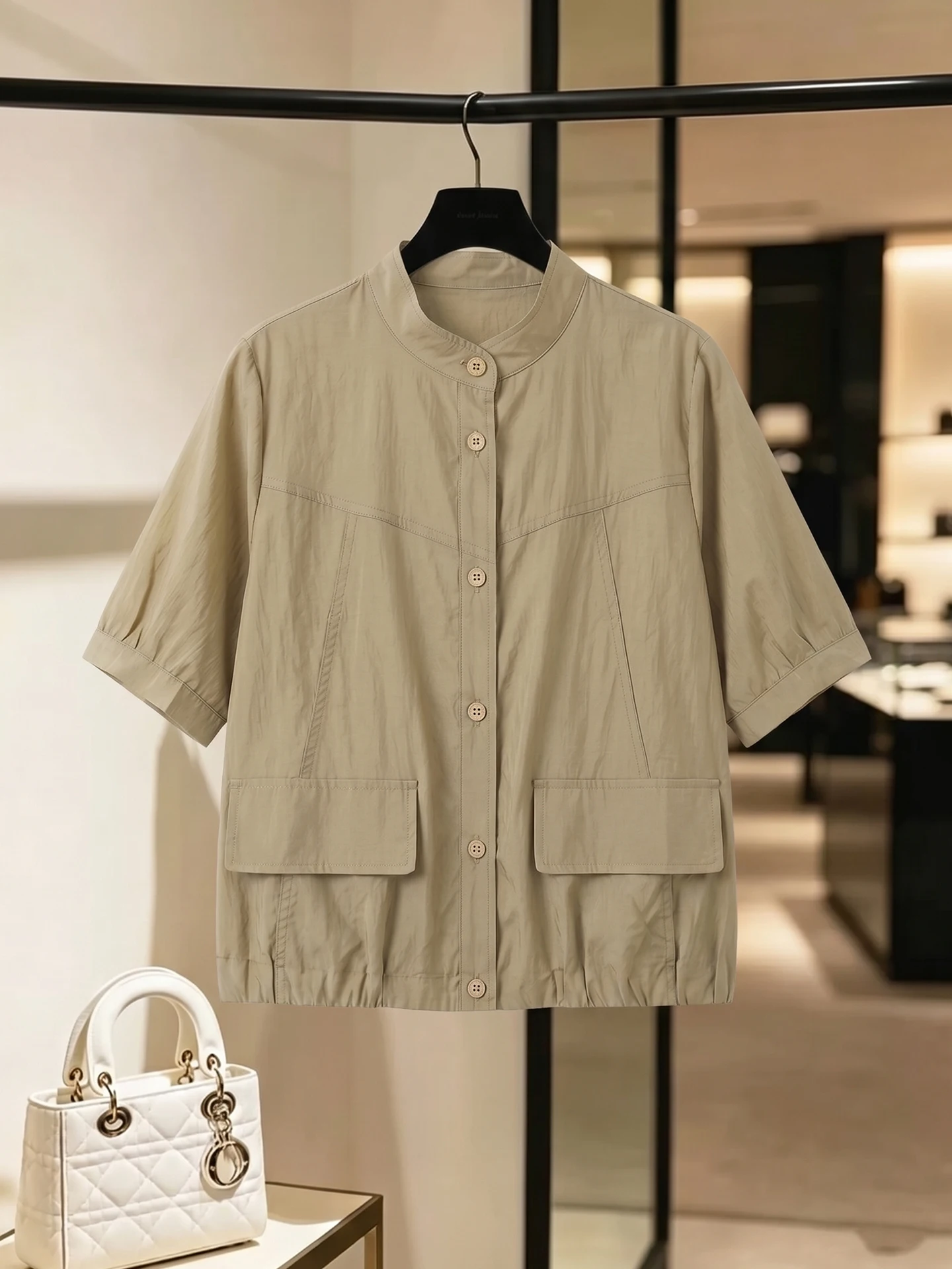 Elegant Pure Color Short Sleeve Shirt Women's Fashionable Summer Slimming Top Versatile Casual Shirt Floral Cardi Loose Fit
Elegant Pure Color Short Sleeve Shirt Women's Fashionable Summer Slimming Top Versatile Casual Shirt Floral Cardi Loose Fit
