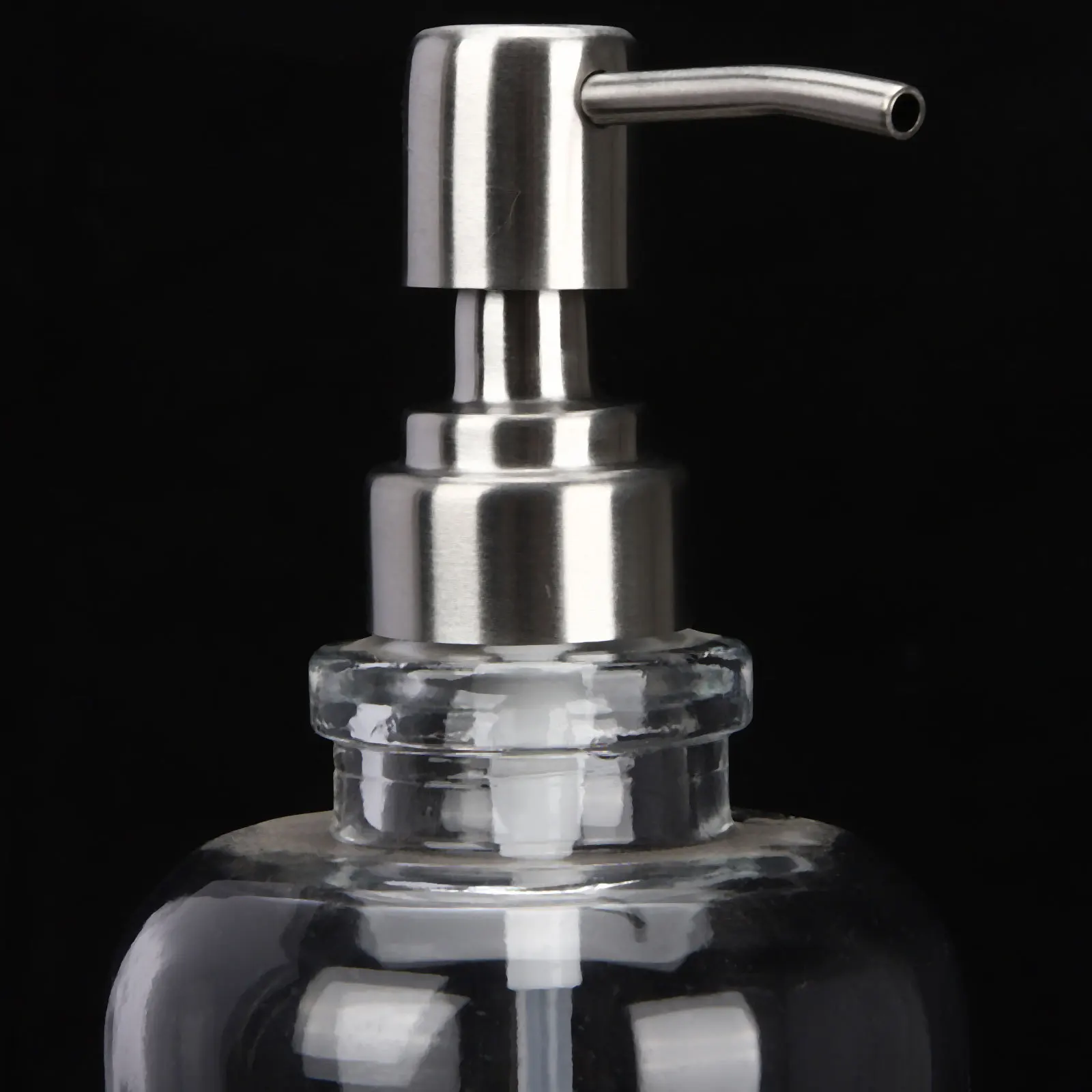 Liquid Soap Dispenser Clear Manual Soap Dispenser for Bathroom Kitchen Sink Hand Shampoo Lotion Storage Convenient Application
Liquid Soap Dispenser Clear Manual Soap Dispenser for Bathroom Kitchen Sink Hand Shampoo Lotion Storage Convenient Application