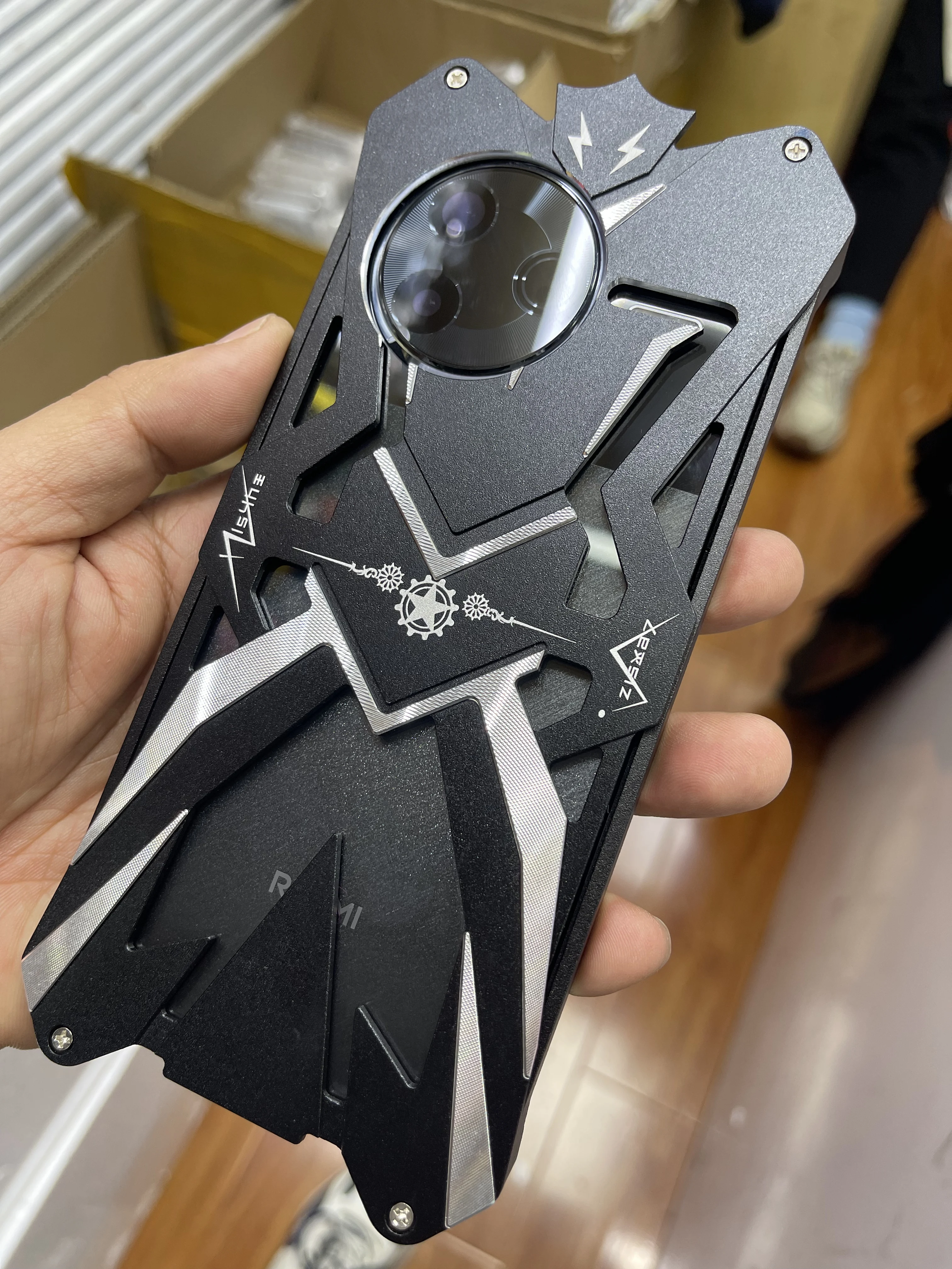 Shockproof Metal Armor Case For POCO F7 Ultra Case Luxury Aluminum Cover Unique Funda For POCO F7 Pro F7 Ultra Case
Shockproof Metal Armor Case For POCO F7 Ultra Case Luxury Aluminum Cover Unique Funda For POCO F7 Pro F7 Ultra Case
