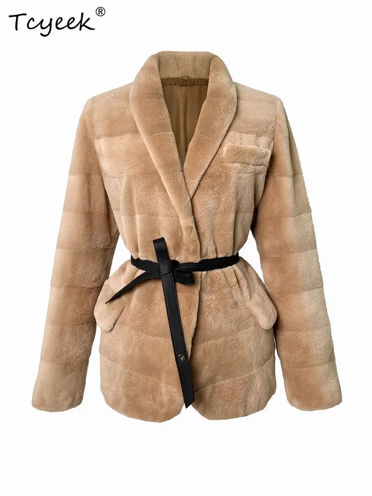 Tcyeek Natural Whole Mink Fur Coat Women Winter Clothes Mink Real Fur Jackets Woman Warm Fashion New in Coats Casaco Feminino
Tcyeek Natural Whole Mink Fur Coat Women Winter Clothes Mink Real Fur Jackets Woman Warm Fashion New in Coats Casaco Feminino