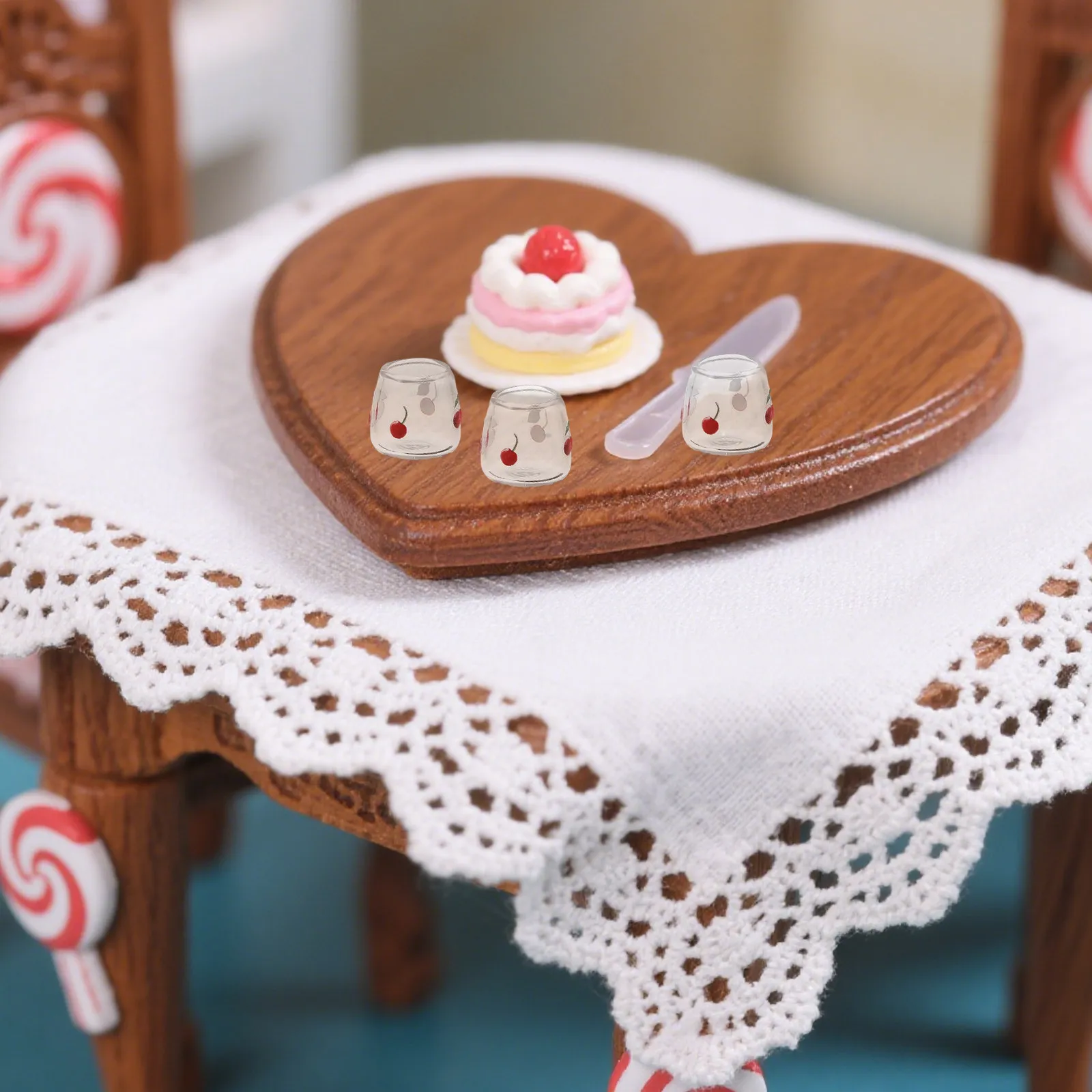 4Pcs Tiny Glass Mugs with Wide Belly Design Miniature Kitchen Accessories for Lifelike Dollhouse Setup Tiny Cup
4Pcs Tiny Glass Mugs with Wide Belly Design Miniature Kitchen Accessories for Lifelike Dollhouse Setup Tiny Cup