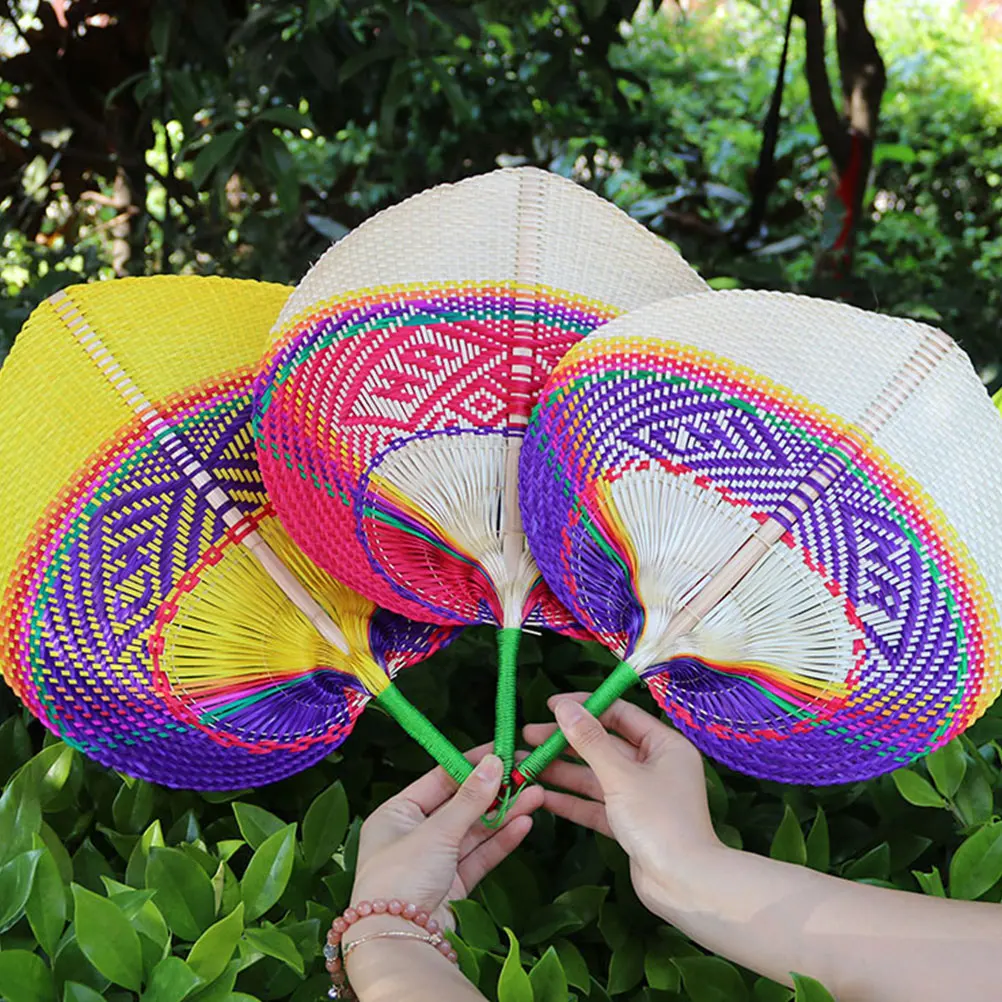 Bamboo Hand Fans Woven Peach Shape Outdoor Cooling Decorative Dancing Props Handmade Leaf Shaped Fan Lightweight
Bamboo Hand Fans Woven Peach Shape Outdoor Cooling Decorative Dancing Props Handmade Leaf Shaped Fan Lightweight