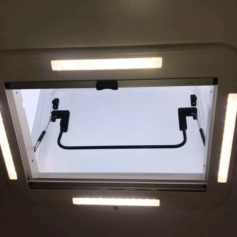 hot Motorhome Skylights Good Water Seal Classic 500*500 mm with 12V LED Light Roof Window RV Skylight for Van
hot Motorhome Skylights Good Water Seal Classic 500*500 mm with 12V LED Light Roof Window RV Skylight for Van