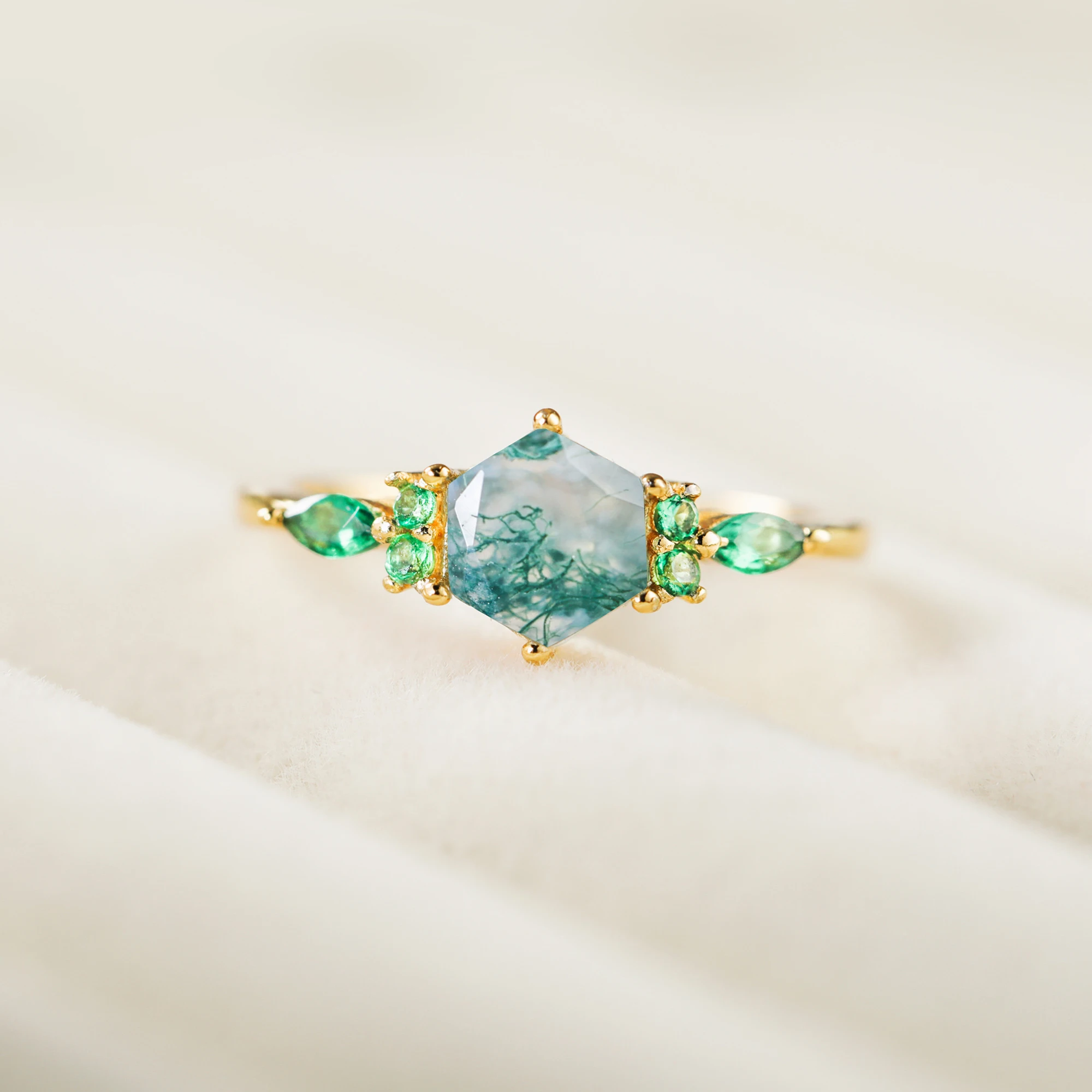 Unquie 925 Sterling Silver 6x6mm Natural Green Moss Agate Stone Wedding Engagement Ring Gift For Women Jewelry Finger Bague
Unquie 925 Sterling Silver 6x6mm Natural Green Moss Agate Stone Wedding Engagement Ring Gift For Women Jewelry Finger Bague