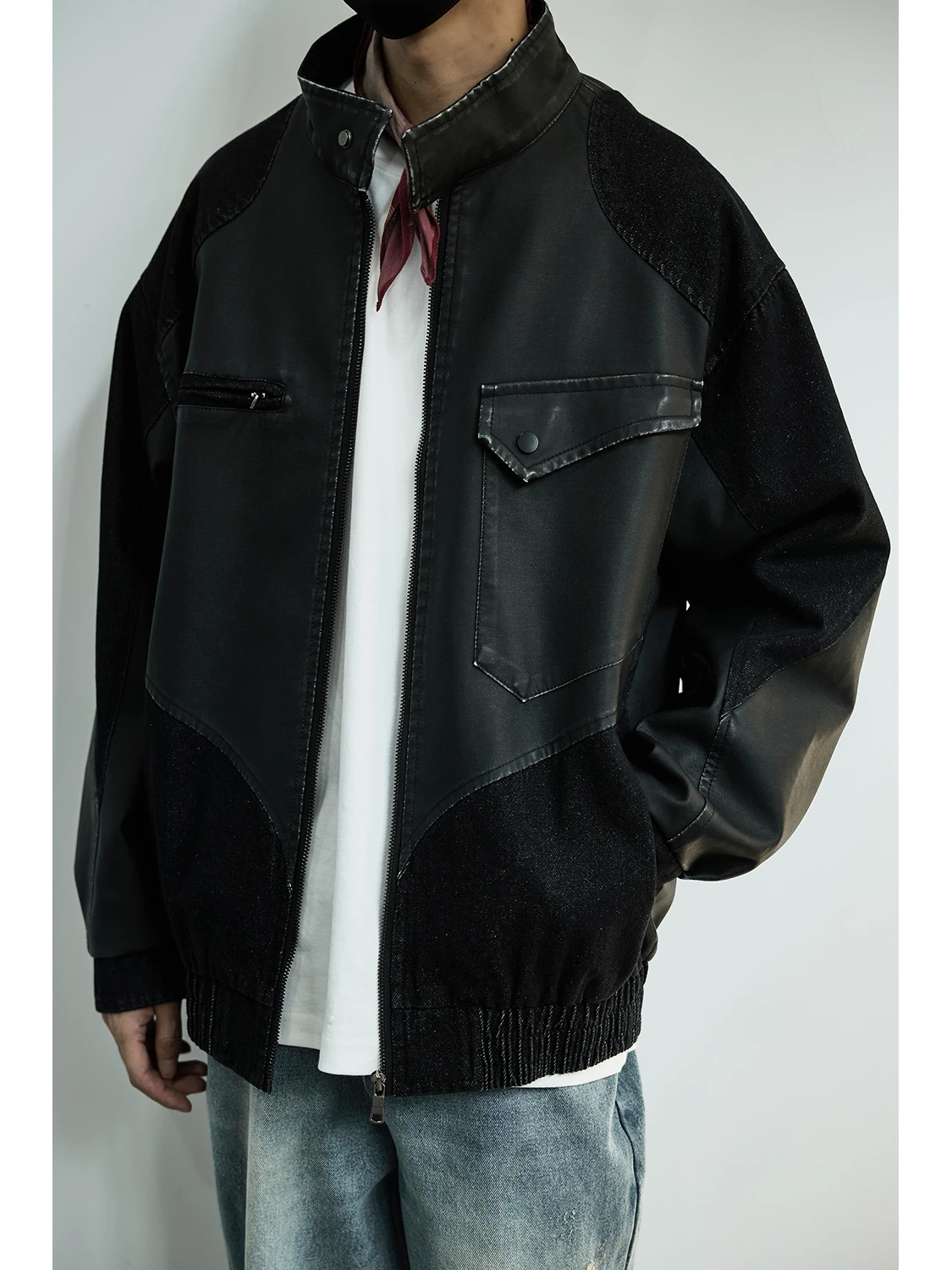 Мужская куртка LH Store в американском ретро-стиле из денима и искусственной кожи, свободного кроя, повседневная, универсальная верхняя одежда для весны, осени и зимы
Мужская куртка LH Store в американском ретро-стиле из денима и искусственной кожи, свободного кроя, повседневная, универсальная верхняя одежда для весны, осени и зимы