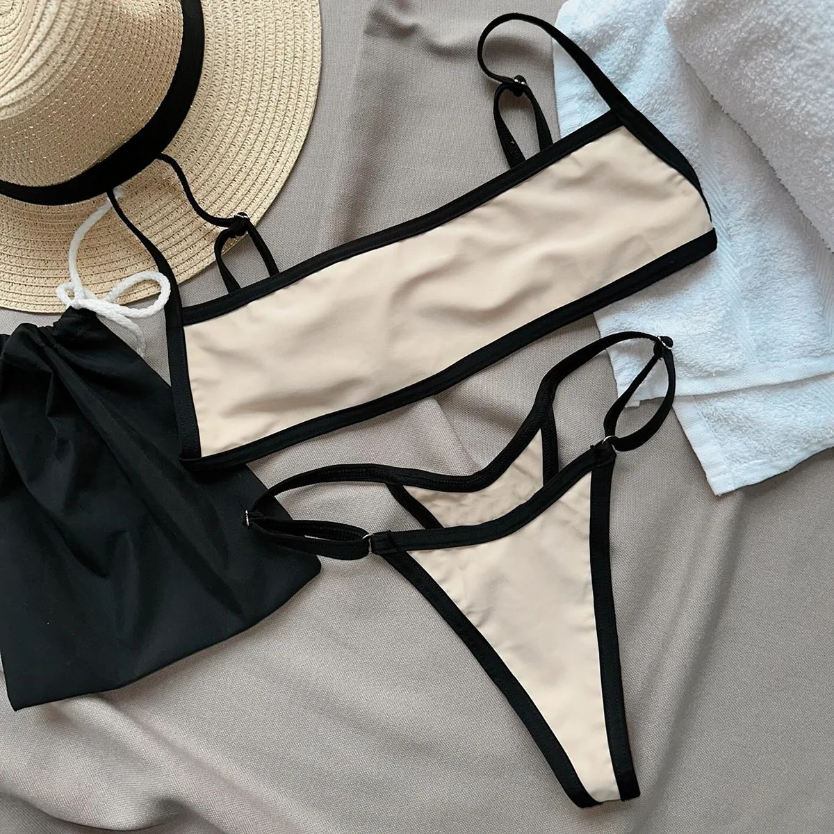 Black White Bikini 2026 Sexy Women Swimsuits Female Swimwear Micro Bikini Set Brazilian Biquini Swimming Suit Solid Beachwear
Black White Bikini 2026 Sexy Women Swimsuits Female Swimwear Micro Bikini Set Brazilian Biquini Swimming Suit Solid Beachwear