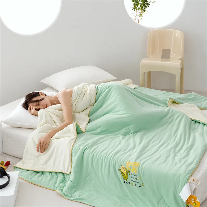 Corn Fiber Thin Summer Quilt Comforter Ultra Soft Air Conditioning Quilt/Duvet/Blanket Throw Bed Duvet Single Double Bed Covers
Corn Fiber Thin Summer Quilt Comforter Ultra Soft Air Conditioning Quilt/Duvet/Blanket Throw Bed Duvet Single Double Bed Covers