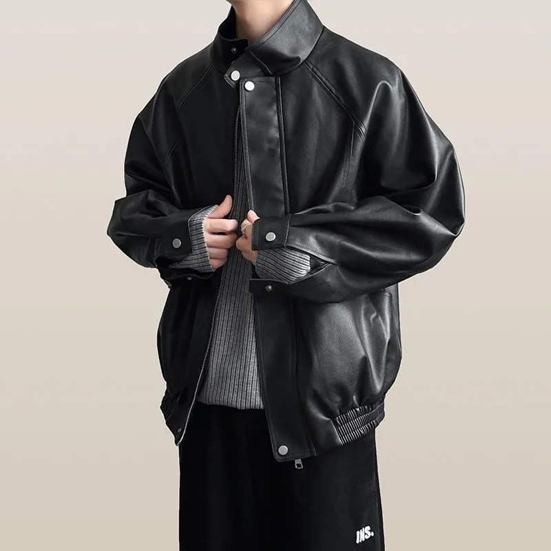 Spring New Style American Retro Casual Loose Black Leather Jacket Men's Stand Collar Motorcycle PU Leather Coat Outerwear
Spring New Style American Retro Casual Loose Black Leather Jacket Men's Stand Collar Motorcycle PU Leather Coat Outerwear