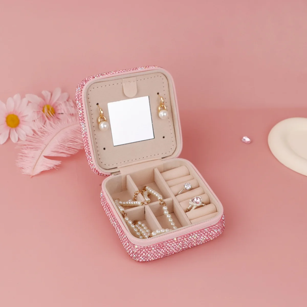 Luxury Diamond Jewelry Box Mini Ring Earrings Necklace Storage Display Box Portable Travel Zipper Jewelry Packaging Organizer
Luxury Diamond Jewelry Box Mini Ring Earrings Necklace Storage Display Box Portable Travel Zipper Jewelry Packaging Organizer