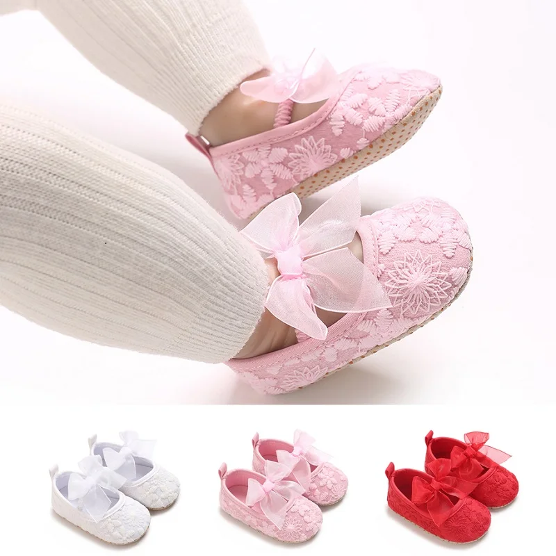 Baby Learning Walk Shoes, Floral Embroidery Bow Mary Jane Shoes, Soft Breathable Infant Footwear for Baby Girls 0-1 Year
Baby Learning Walk Shoes, Floral Embroidery Bow Mary Jane Shoes, Soft Breathable Infant Footwear for Baby Girls 0-1 Year