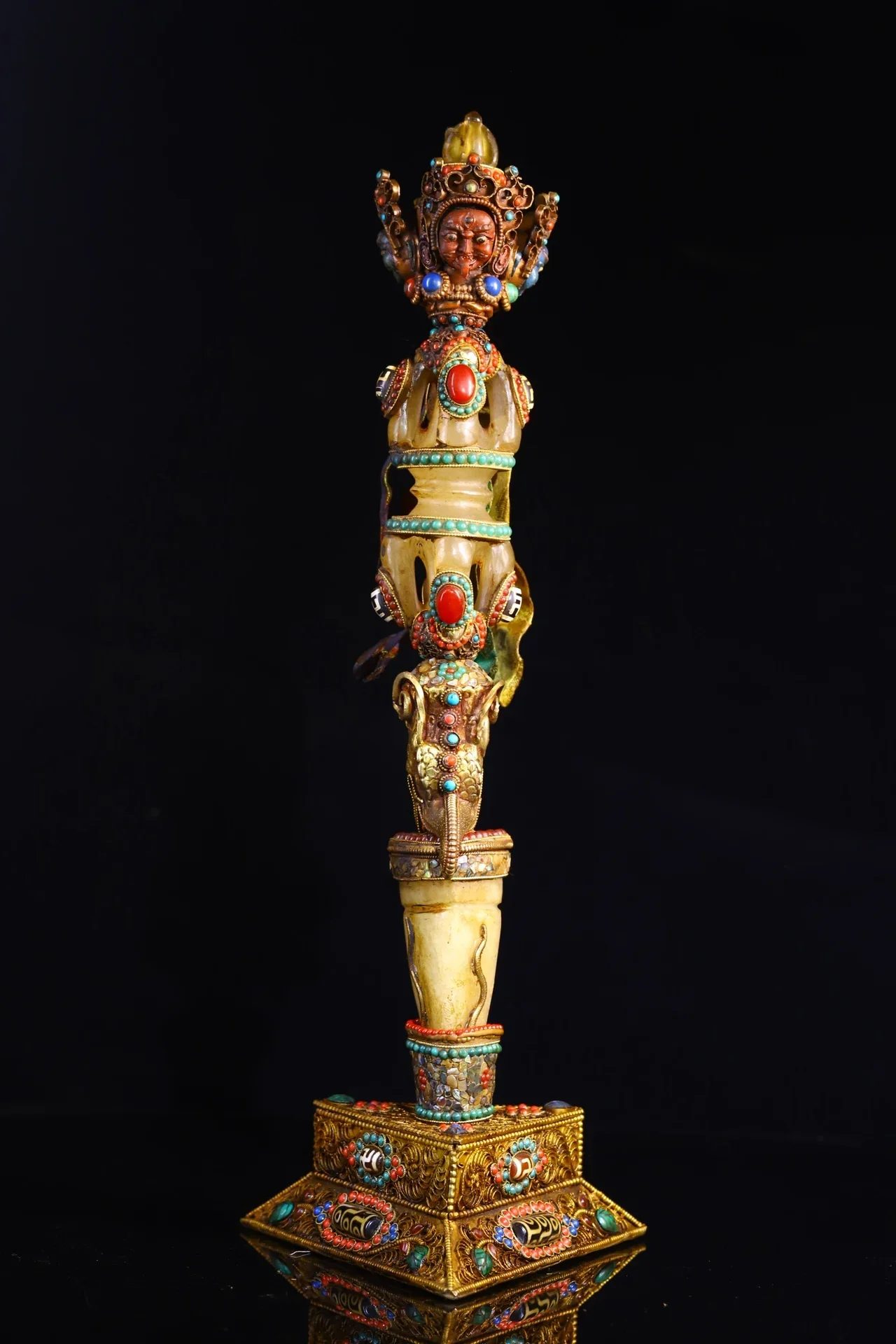 17"Tibetan Temple Collection Old Natural Crystal Mosaic Gem gZi Beads Turquoise Mahakala Head Vajra Phurpa Amulet Worship Hall
17"Tibetan Temple Collection Old Natural Crystal Mosaic Gem gZi Beads Turquoise Mahakala Head Vajra Phurpa Amulet Worship Hall