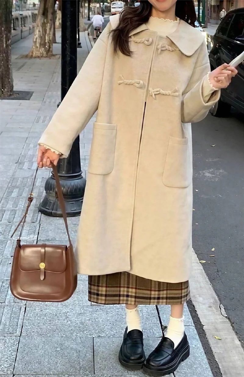 Шерстяные пальто Женское шерстяное пальто трапециевидной формы Зимнее шерстяное бархатное пальто с украшением воротник-стойка на пуговицах плиссированное макси City Social Ins
Шерстяные пальто Женское шерстяное пальто трапециевидной формы Зимнее шерстяное бархатное пальто с украшением воротник-стойка на пуговицах плиссированное макси City Social Ins