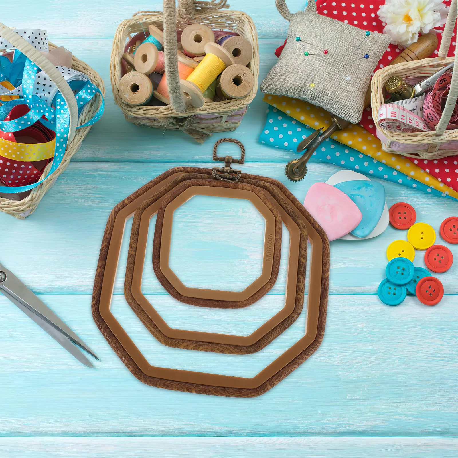 6Pcs Octagonal Cross Stitch Hoop Imitated Wood Decorative Embroidery Frame Set Three Sizes for Crafts DIY Sewing Display
6Pcs Octagonal Cross Stitch Hoop Imitated Wood Decorative Embroidery Frame Set Three Sizes for Crafts DIY Sewing Display