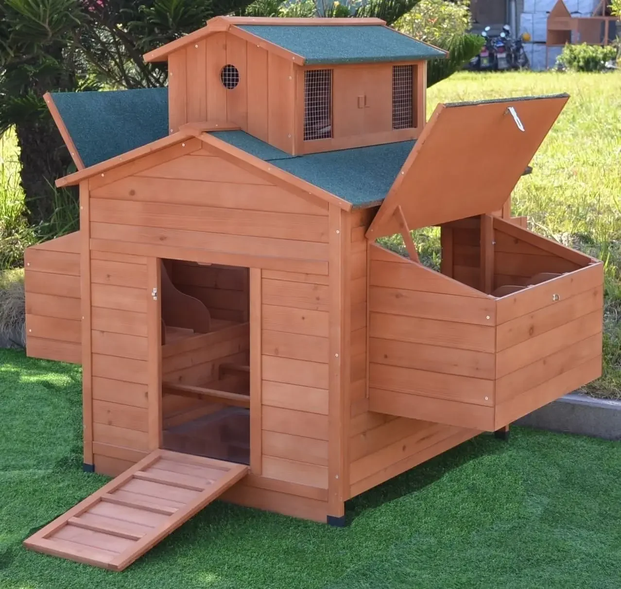 Deluxe Large Wood Chicken Coop Backyard Hen House 6-10 Chickens with 6 Nesting Box
Deluxe Large Wood Chicken Coop Backyard Hen House 6-10 Chickens with 6 Nesting Box