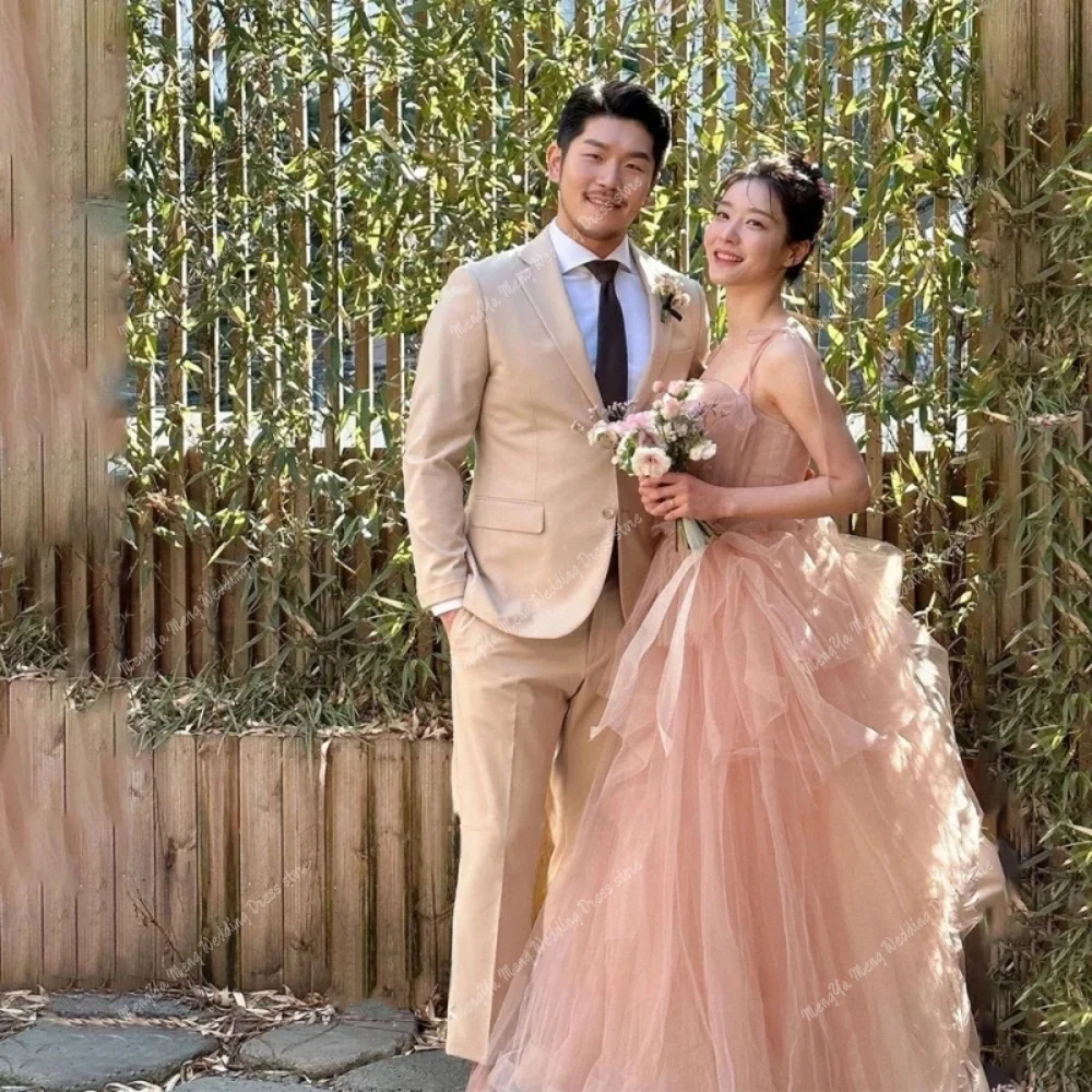Princess A-line Fairy Pink Wedding Dress For Women Spaghetti Strap Bride Gowns Korea Tiered Photo shoot Floor-Length Customized
Princess A-line Fairy Pink Wedding Dress For Women Spaghetti Strap Bride Gowns Korea Tiered Photo shoot Floor-Length Customized