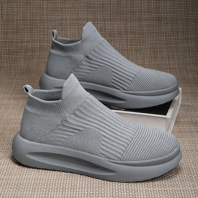 Men's Casual Running Shoes Summer Thick Bottom Anti-slip Lightweight Net Surface Socks Shoes Breathable Comfortable Sneakers
Men's Casual Running Shoes Summer Thick Bottom Anti-slip Lightweight Net Surface Socks Shoes Breathable Comfortable Sneakers
