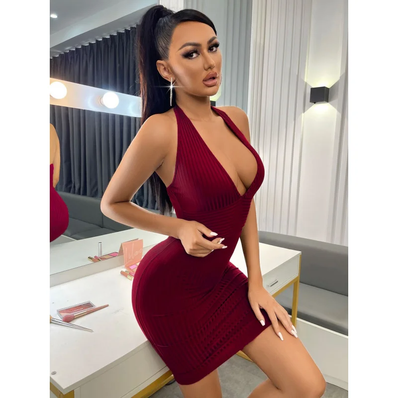 2025Spring and Summer New SexyVWaist-Cinching Bodycon Dress Slim Fit Elegant Sexy Women's Fashion
2025Spring and Summer New SexyVWaist-Cinching Bodycon Dress Slim Fit Elegant Sexy Women's Fashion